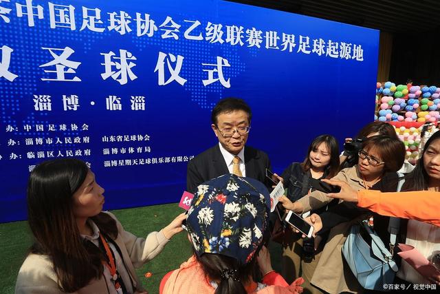 意甲-莱奥传射奇克破门 AC米兰2-1佛罗伦萨